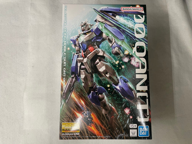 【中古】【未組立】1/100 MG GNT-0000 ダブルオークアンタ 「劇場版 機動戦士ガンダム00(ダブルオー)」＜プラモデル＞（代引き不可）6545