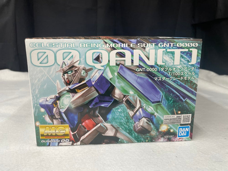 【中古】【未組立】1/100 MG GNT-0000 ダブルオークアンタ 「劇場版 機動戦士ガンダム00(ダブルオー)」＜プラモデル＞（代引き不可）6545