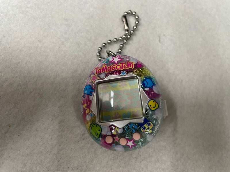 【中古】【開封品】 キラ2レインボー Original Tamagotchi 「一番くじ たまごっち 〜令和で発見!!」 A賞＜おもちゃ＞（代引き不可）6545