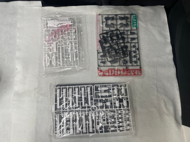 【中古】【未開封】1/144 RG RX-93 νガンダム 「機動戦士ガンダム 逆襲のシャア」＜プラモデル＞（代引き不可）6545