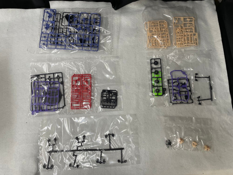 【中古】【未組立】Chaos ＆ Pretty グランマ 「メガミデバイス」 [KP717]＜プラモデル＞（代引き不可）6545