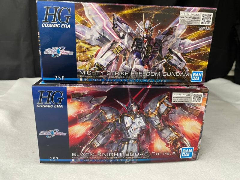 【中古】【未組立】【セット】1/144 HG ブラックナイトスコードカルラ+ HG マイティーストライクフリーダムガンダム＜プラモデル＞（代引き不可）6545