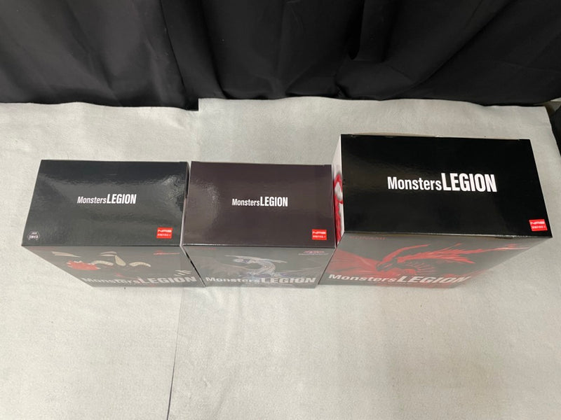 【中古】【未開封】【セット】スターダスト・ドラゴン+レッド・デーモンズドラゴン+ブラック・ローズドラゴンMonsters LEGION＜フィギュア＞（代引き不可）6545