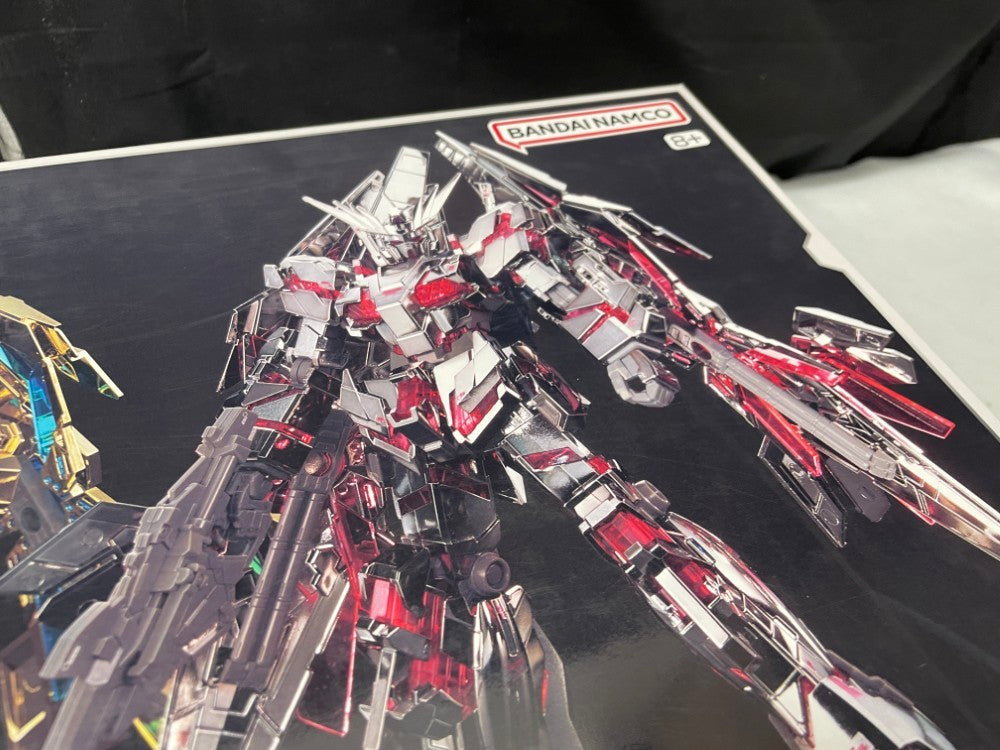 中古】【未組立】1/144 HGUC RX-0 ユニコーンガンダム3号機 フェネクス