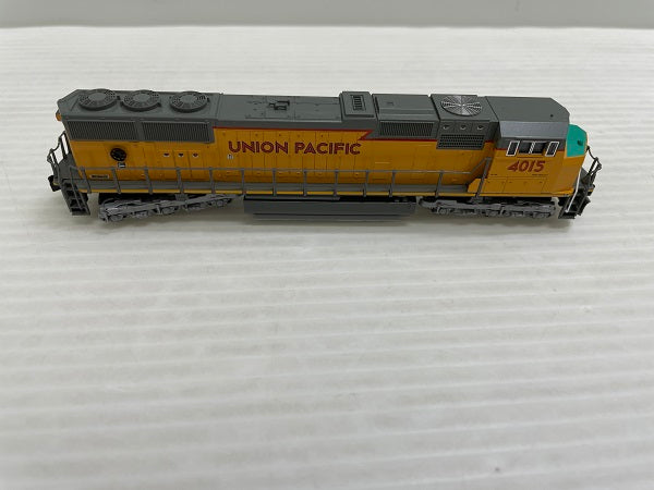 【中古】【美品】176-4015 EMD SD70M フラットラジエーター UP