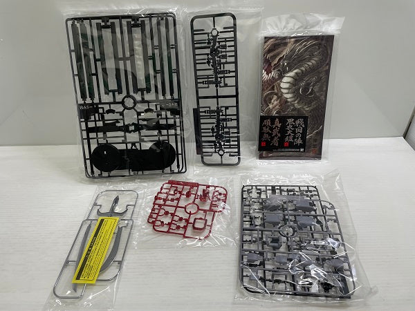 中古】【未組立】1/100 MG 真武者頑駄無 戦国の陣 黒衣大鎧 「ガンダム無双」 [5063279]＜プラモデル＞（代引き不可）654