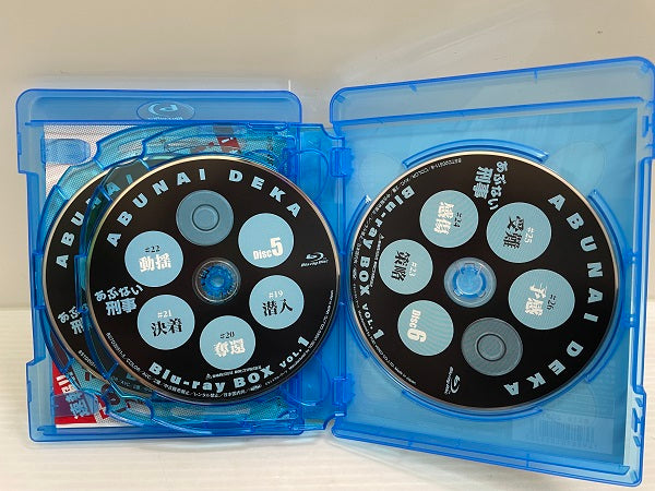 【中古】【美品】あぶない刑事 Blu-ray BOX VOL.1＜Blu-ray＞（代引き不可）6546
