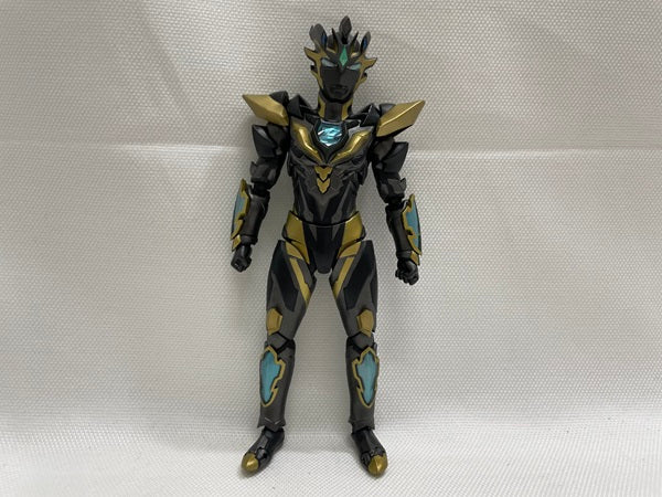 【中古】【開封品】S.H.Figuarts ウルトラマンゼット デスシウムライズクロー＜フィギュア＞（代引き不可）6546