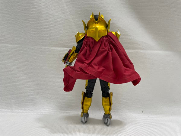 【中古】【開封品】S.H.Figuarts 仮面ライダーキバ エンペラーフォーム＜フィギュア＞（代引き不可）6546