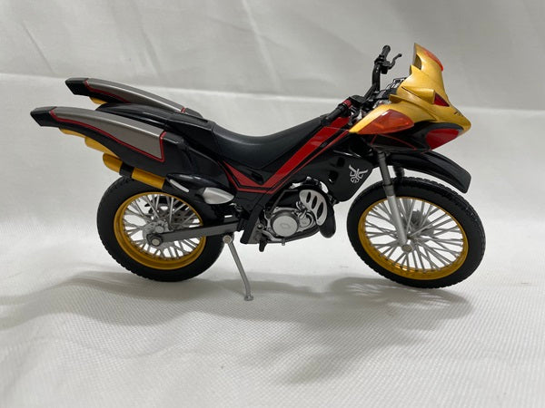 【中古】【開封品】S.H.Figuarts ビートチェイサー2000 「仮面ライダークウガ」 魂ウェブ商店限定＜フィギュア＞（代引き不可）6546