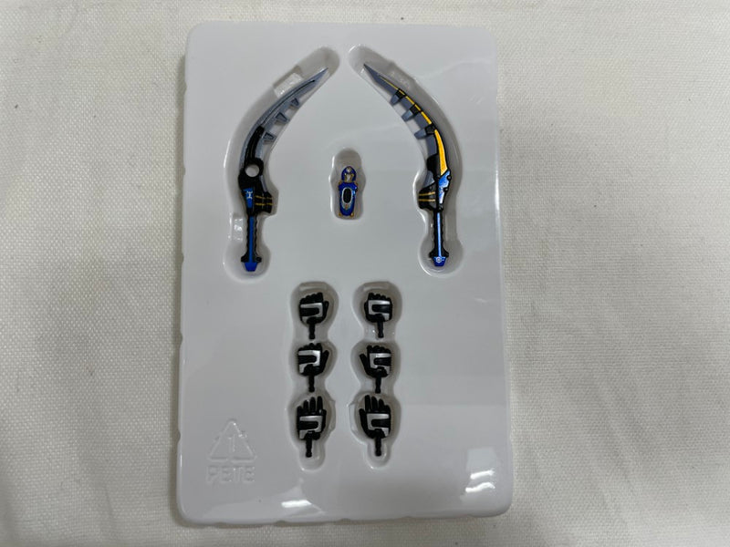 【中古】【開封品】S.H.Figuarts(真骨彫製法) 仮面ライダーガタック ライダーフォーム 「仮面ライダーカブト」＜フィギュア＞（代引き不可）6546