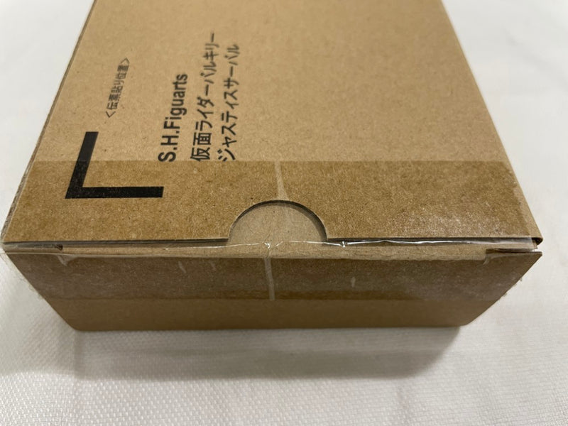 【中古】【輸送箱未開封】S.H.Figuarts 仮面ライダーバルキリー ジャスティスサーバル＜フィギュア＞（代引き不可）6546