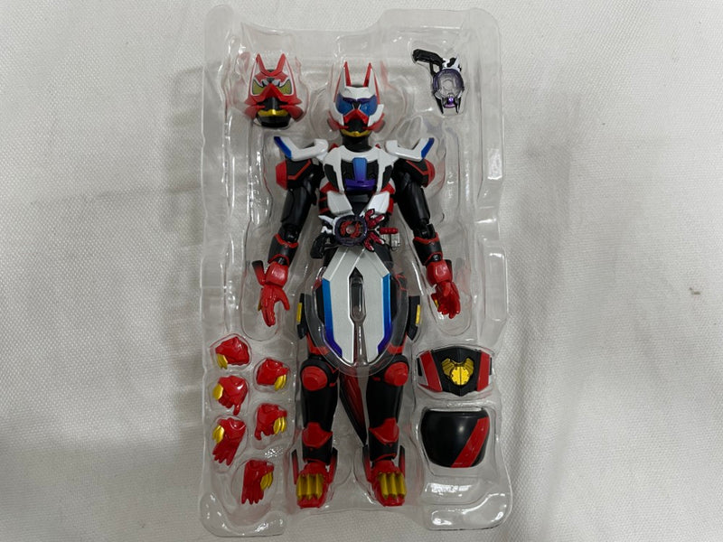 【中古】【開封品】S.H.Figuarts 仮面ライダーギーツ レーザーブーストフォーム＆ブーストフォームマークII＜フィギュア＞（代引き不可）6546