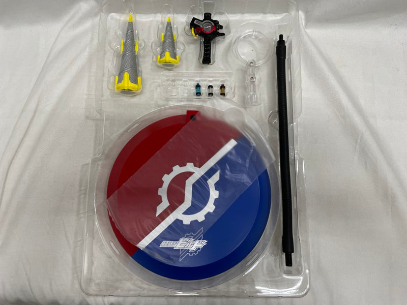 【中古】【開封品】RAH GENESIS ラビットタンクフォーム 「仮面ライダービルド」 リアルアクションヒーローズ No.779＜フィギュア＞（代引き不可）6546