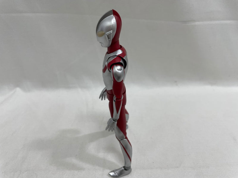 【中古】【開封品】MAFEX ウルトラマン(シン・ウルトラマン版) DX Ver. 「シン・ウルトラマン」 アクションフィギュア No.207＜フィギュア＞（代引き不可）6546