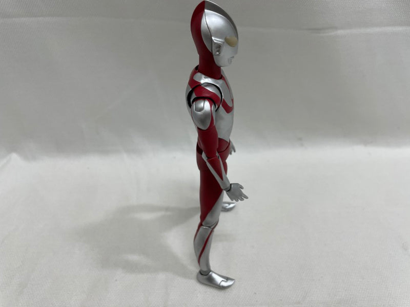 【中古】【開封品】MAFEX ウルトラマン(シン・ウルトラマン版) DX Ver. 「シン・ウルトラマン」 アクションフィギュア No.207＜フィギュア＞（代引き不可）6546