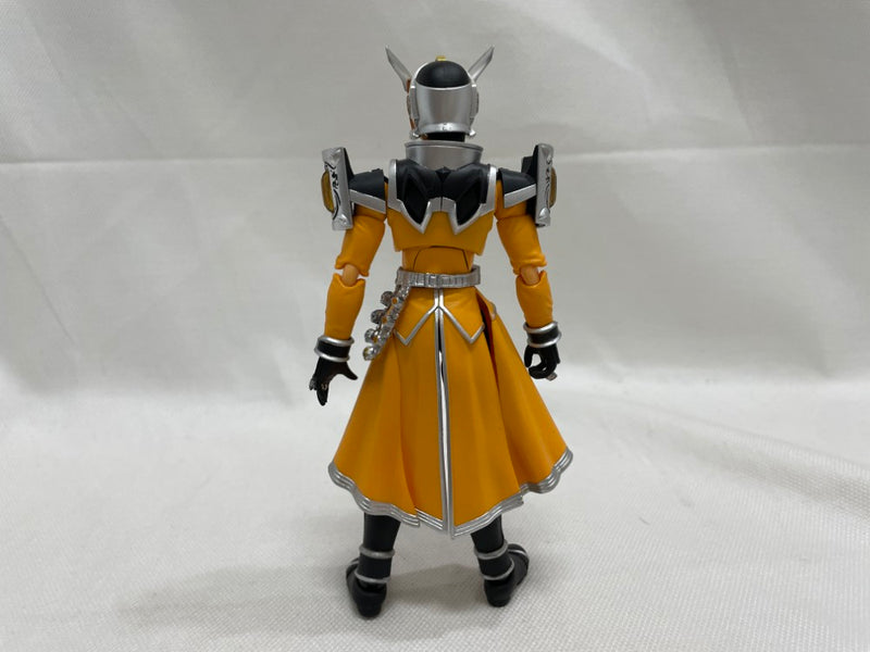 【中古】【開封品】S.H.Figuarts 仮面ライダーウィザード ランドドラゴン 「仮面ライダーウィザード」＜フィギュア＞（代引き不可）6546