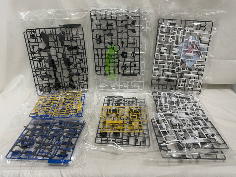 【中古】【未組立】1/100 MG F90IIIY クラスターガンダム 「機動戦士ガンダムF90」 プレミアムバンダイ限定＜プラモデル＞（代引き不可）6546