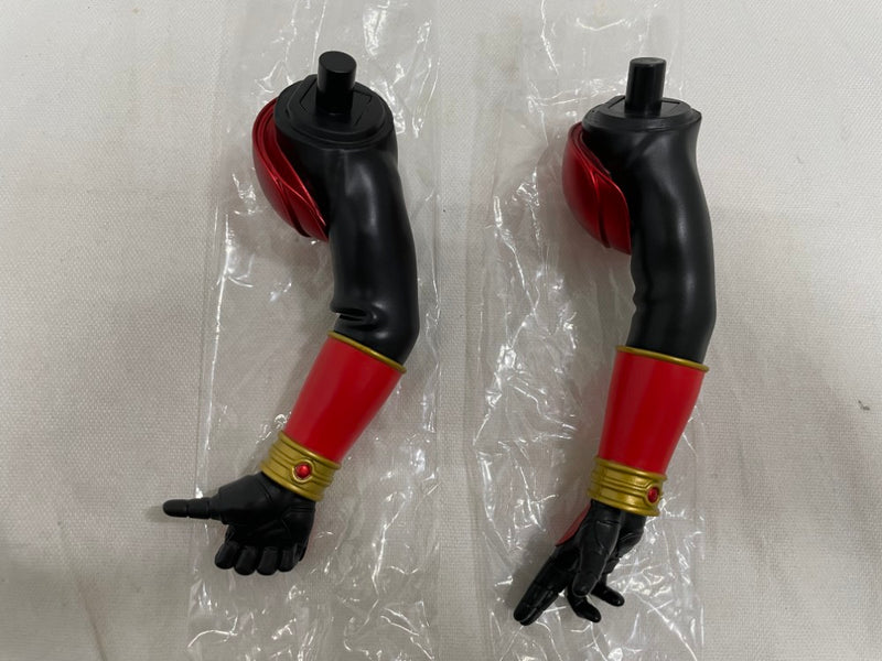 【中古】【開封品】Ultimate Article 仮面ライダークウガ(マイティフォーム) 完成品フィギュア（再販）＜フィギュア＞（代引き不可）6546