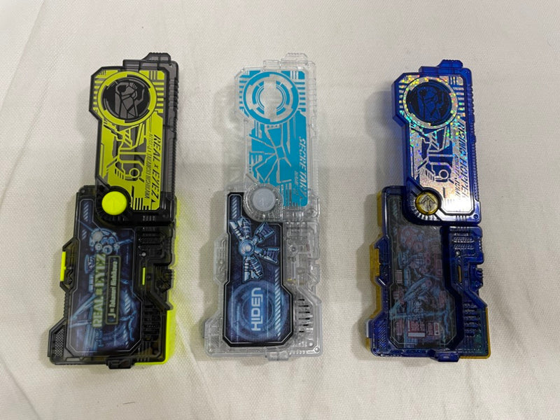 【中古】【開封品】DXメモリアルプログライズキーセット SIDE 飛電インテリジェンス 「仮面ライダーゼロワン」＜おもちゃ＞（代引き不可）6546