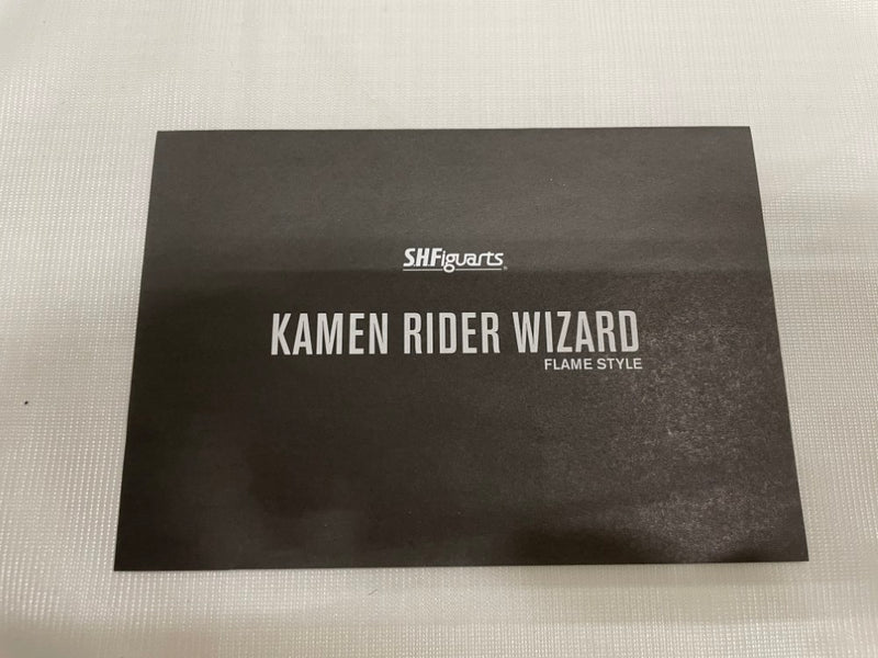 【中古】【開封品】S.H.Figuarts(真骨彫製法) 仮面ライダーウィザード フレイムスタイル 「仮面ライダーウィザード」＜フィギュア＞（代引き不可）6546