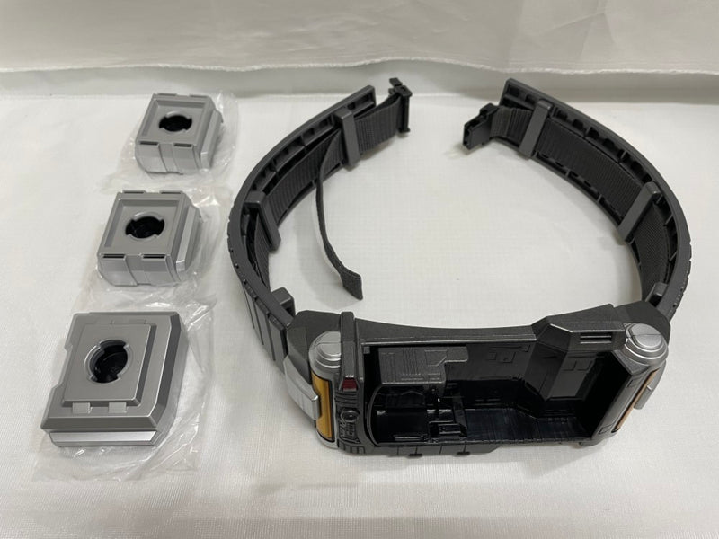 【中古】【開封品】コンプリートセレクションモディフィケーション CSMカイザドライバー 「仮面ライダー555(ファイズ)」 ＜おもちゃ＞（代引き不可）6546