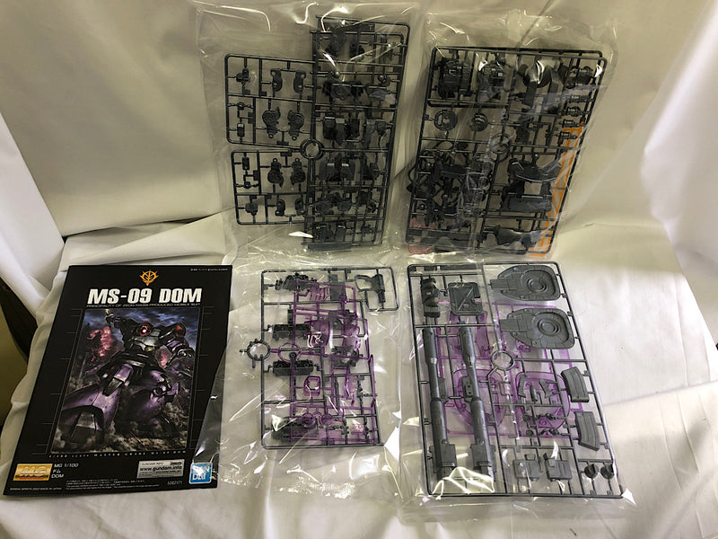 【中古】【未組立】1/100 MG MS-09 ドム(クリアカラー) 「機動戦士ガンダム」 ガンダムベース限定 [5065388]＜プラモデル＞（代引き不可）6552