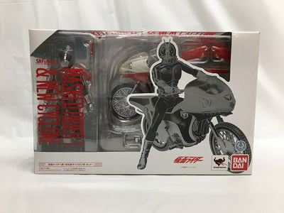 【中古】【開封品】S.H.Figuarts 仮面ライダー新1号＆新サイクロン号セット 「仮面ライダー」＜フィギュア＞（代引き不可）6558