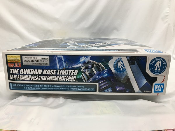 【中古】【未組立】1/100 MG RX-78-2 ガンダムVer.3.0(ガンダムベースカラー) 「機動戦士ガンダム」 ガンダムベース限定[5058910]＜プラモデル＞（代引き不可）6558