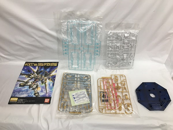 【中古】【未組立】1/100 MG ZGMF-X20A ストライクフリーダムガンダム フルバーストモード(スペシャルバージョン) 「機動戦士ガンダムSEED DESTINY」＜プラモデル＞（代引き不可）6558