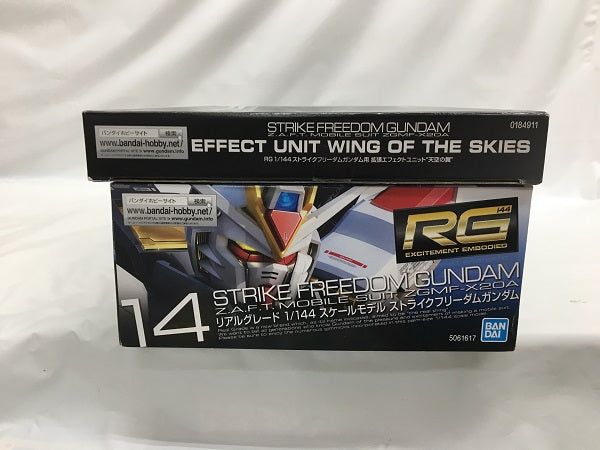 【中古】【未組立】【セット】1/144 RG ZGMF-X20A ストライクフリーダムガンダム 「機動戦士ガンダムSEED DESTINY」/1/144 RG ストライクフリーダムガンダム用 拡張エフェクトユニット“天空の翼” ＜プラモデル＞（代引き不可）6558