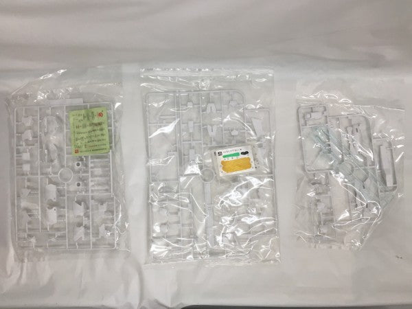 【中古】【未組立】1/100 MG RX-0 ユニコーンガンダム 「機動戦士ガンダムUC」 [0162053]＜プラモデル＞（代引き不可）6558