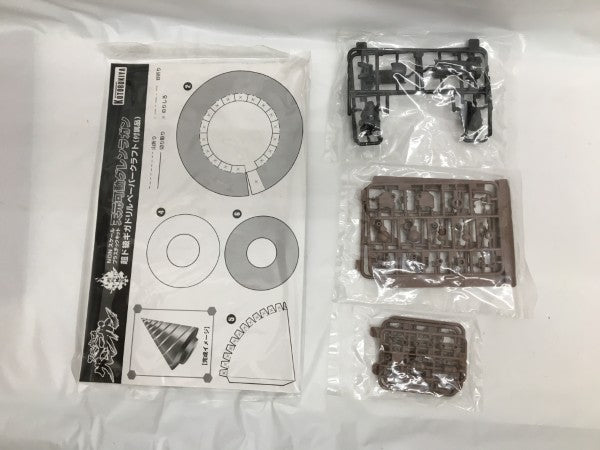 【中古】【未組立】天元可動グレンラガン 「天元突破グレンラガン」＜プラモデル＞（代引き不可）6558