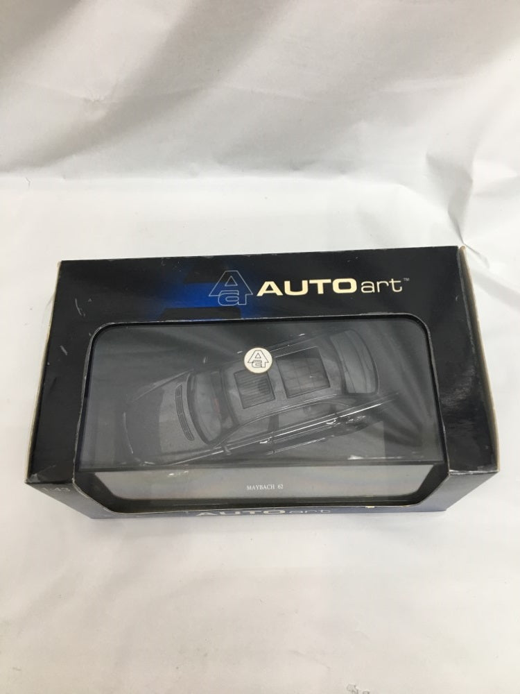 【中古】【開封品】1/43 MAYBACH 62(ブラック×ダークグレイ)[56163]＜コレクターズアイテム＞（代引き不可）6558