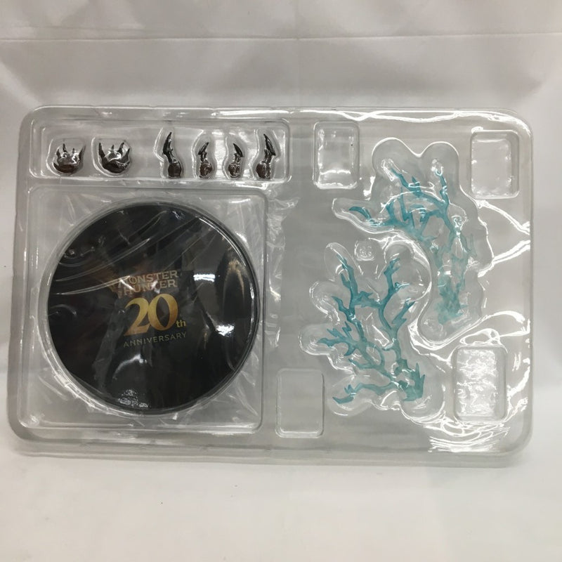 【中古】【開封品】S.H.MonsterArts ジンオウガ -20th Anniversary Edition- 「モンスターハンター」＜フィギュア＞（代引き不可）6558