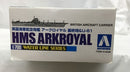 【中古】【未組立】1/700 英国海軍航空母艦 アークロイヤル 最終時＆U81 「ウォーターラインシリーズ」＜プラモデル＞（代引き不可）6558