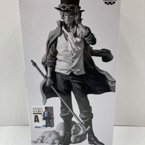 ◆ワンピース フィギュア ◆ 中古  ◆ 箱無し ◆２体 ◆ 送料込み ◆ 中古】ワンピースフィギュア