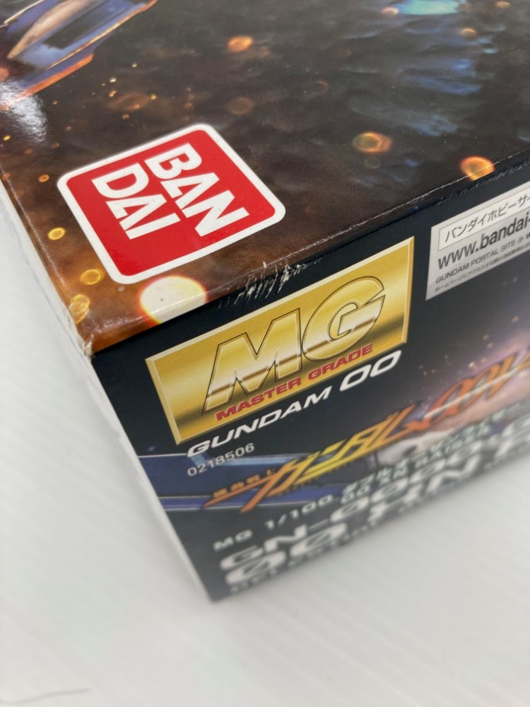 【中古】【未組立】1/100 MG GN-0000+GNR-010/XN ダブルオーザンライザー 「機動戦士ガンダム00V(ダブルオーブイ)」[0218506]＜プラモデル＞（代引き不可）6559