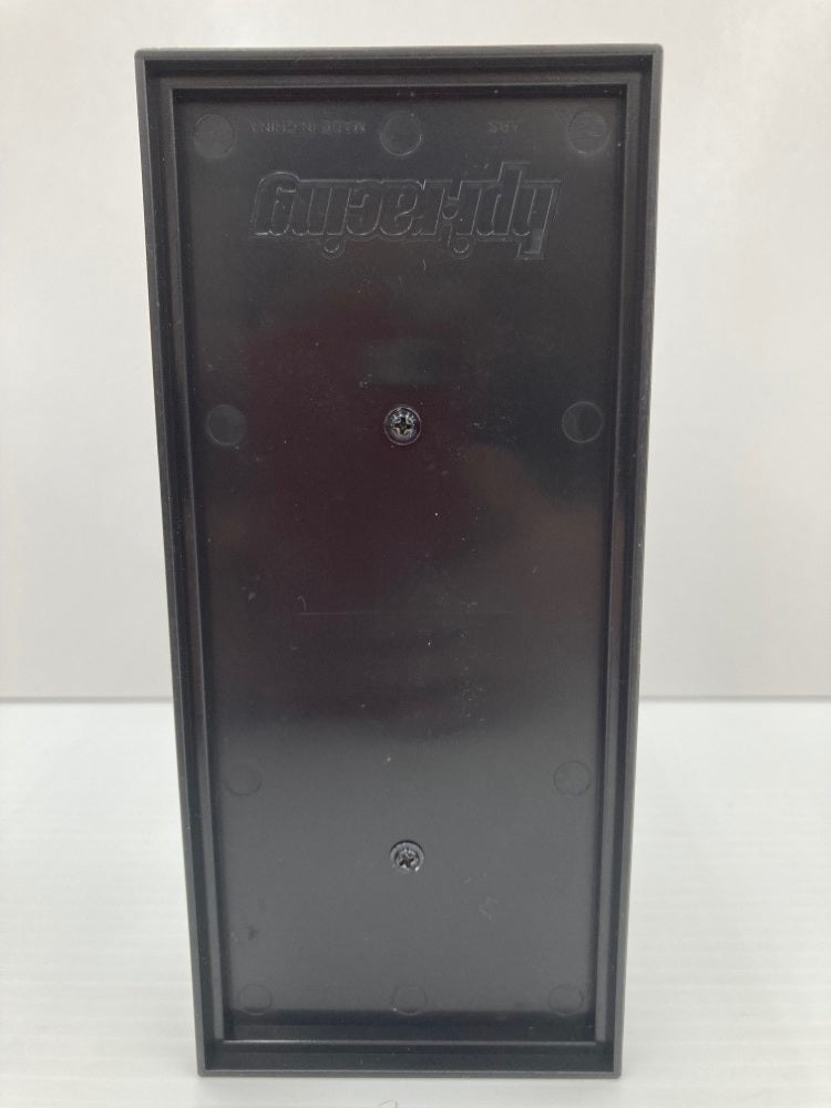 【中古】【開封品】1/43 Mercedes-Benz190E