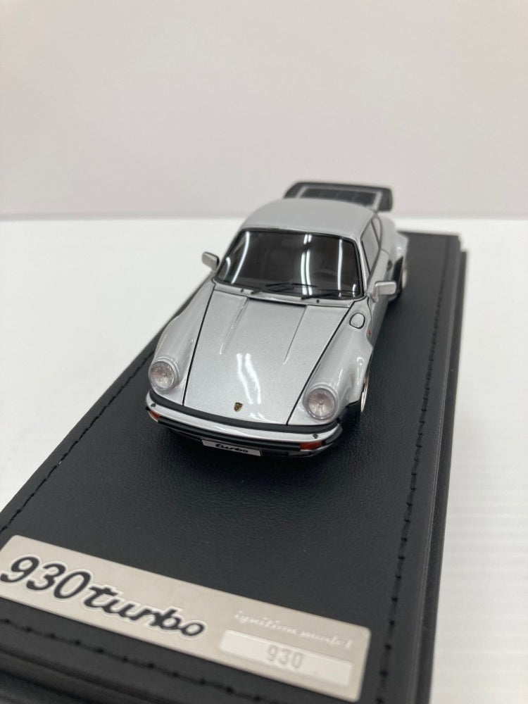 【中古】【開封品】1/43 Porsche911 930 Turbo(シルバー) [IG0941]＜コレクターズアイテム＞（代引き不可）6559