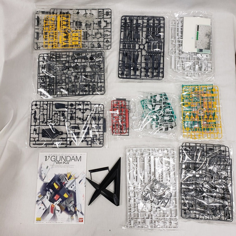 【中古】【未組立】1/100 MG RX-93 νガンダム Ver.Ka 「機動戦士ガンダム 逆襲のシャア」＜プラモデル＞（代引き不可）6561