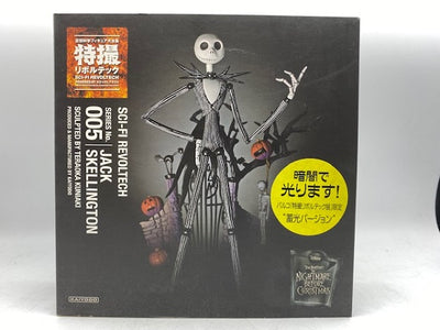 【中古】【未開封】 特撮リボルテック No.005 ジャック・スケリントン 蓄光バージョン ｢ナイトメアー・ビフォア・クリスマス｣ パ...