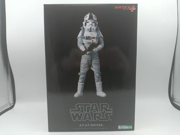 【中古】【未開封】ARTFX+ AT-AT ドライバー 「スター・ウォーズ エピソード5/帝国の逆襲」 1/10 PVC塗装済み簡易組立キット＜フィギュア＞（代引き不可）6572