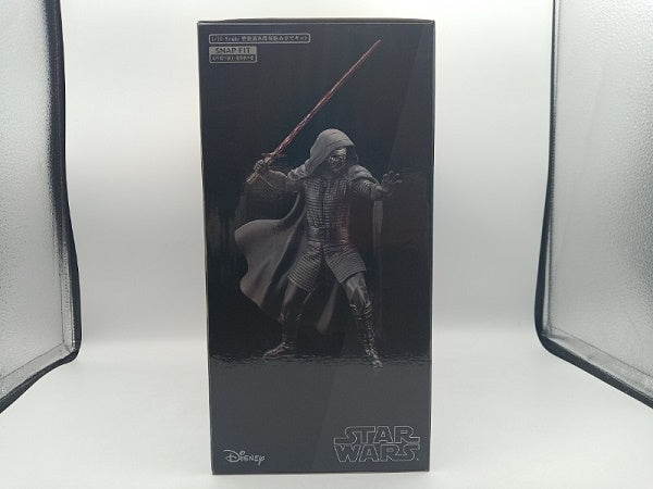 【中古】【未開封】ARTFX+ カイロ・レン スカイウォーカーの夜明け版 「スター・ウォーズ/スカイウォーカーの夜明け」 1/10 PVC製塗装済み簡易組立キット＜フィギュア＞（代引き不可）6572