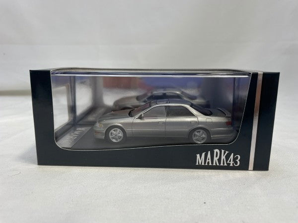 【中古】【未開封】MARK43 1/43 トヨタ マーク2 ツアラー V JZX100 カスタムVer シルバーメタリック PM43148CS＜コレクターズアイテム＞（代引き不可）6573