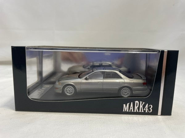 【中古】【未開封】MARK43 1/43 トヨタ マーク2 ツアラー V JZX100 カスタムVer シルバーメタリック PM43148CS＜コレクターズアイテム＞（代引き不可）6573