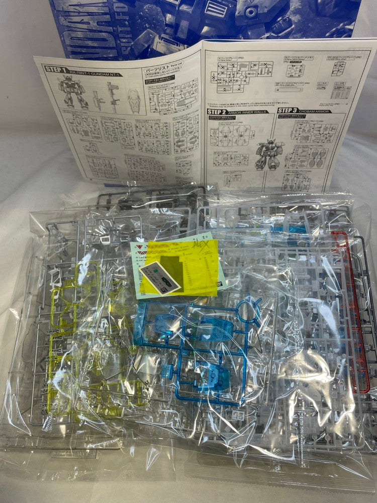 【中古】【未組立】1/100 MG RX-78NT-1 ガンダムNT-1 ver.2.0 クリアカラー 「機動戦士ガンダム0080 ポケットの中の戦争」＜プラモデル＞（代引き不可）6573