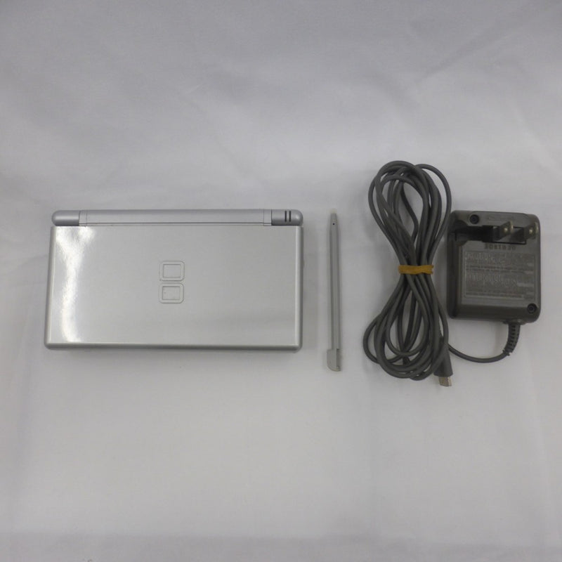 【中古】【開封品・ジャンク】【セット】Nintendo DS Lite＆Nintendo DSソフト9点＜レトロゲーム＞（代引き不可）6582