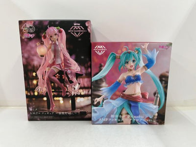 【中古】【未開封品】【セット】「キャラクター・ボーカル・シリーズ01 初音ミク」 AMP+ フィギュア?桜提灯ver.?＆?アラビアン...