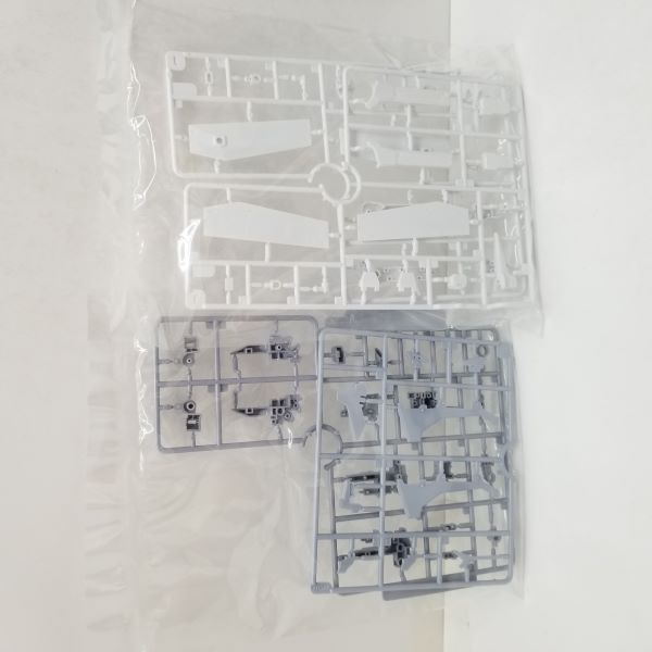 【中古】【未組立】二零式衛人 劫衛　1/100 SCALE FULL ACTION PLASTIC MODEL KIT『シドニアの騎士 あいつむぐほし』＜プラモデル＞（代引き不可）6584